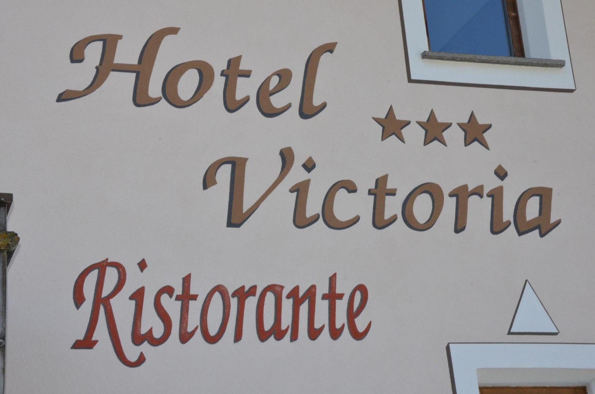 Hotel Victoria Ливиньо Экстерьер фото